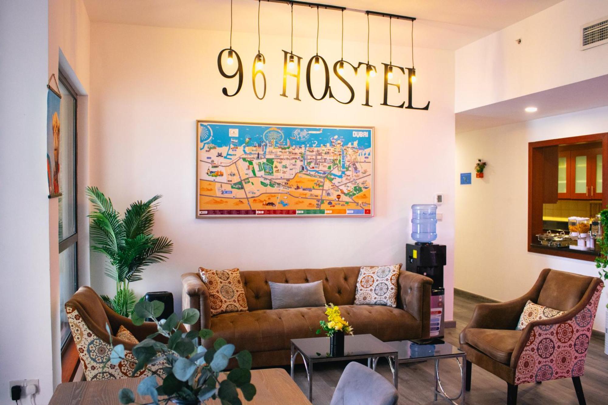 Lunar Hostel 96 Дубай Экстерьер фото